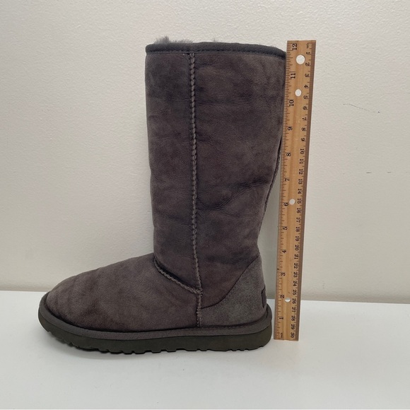 Ugg tall boots shearling leather classic winter cozy warm pull on soft grey sz 6 - Picture 7 of 12